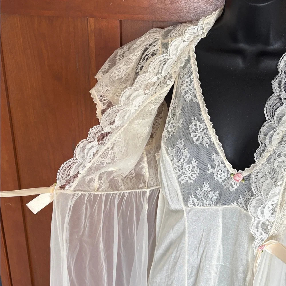 Vintage Tosca Lingeria Dress with Robe Two Piece Set - Picture 4 of 10